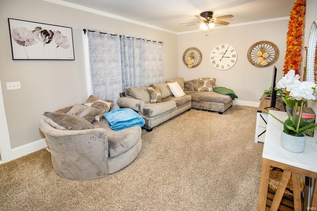 2013 Stringtown Road, Evansville, IN 47711