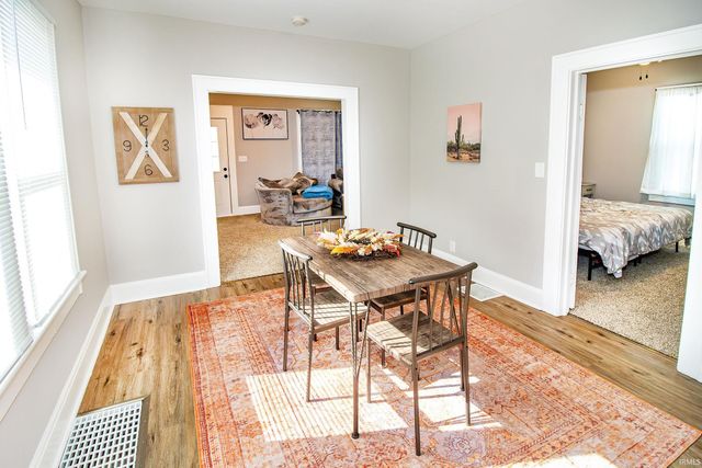 2013 Stringtown Road, Evansville, IN 47711