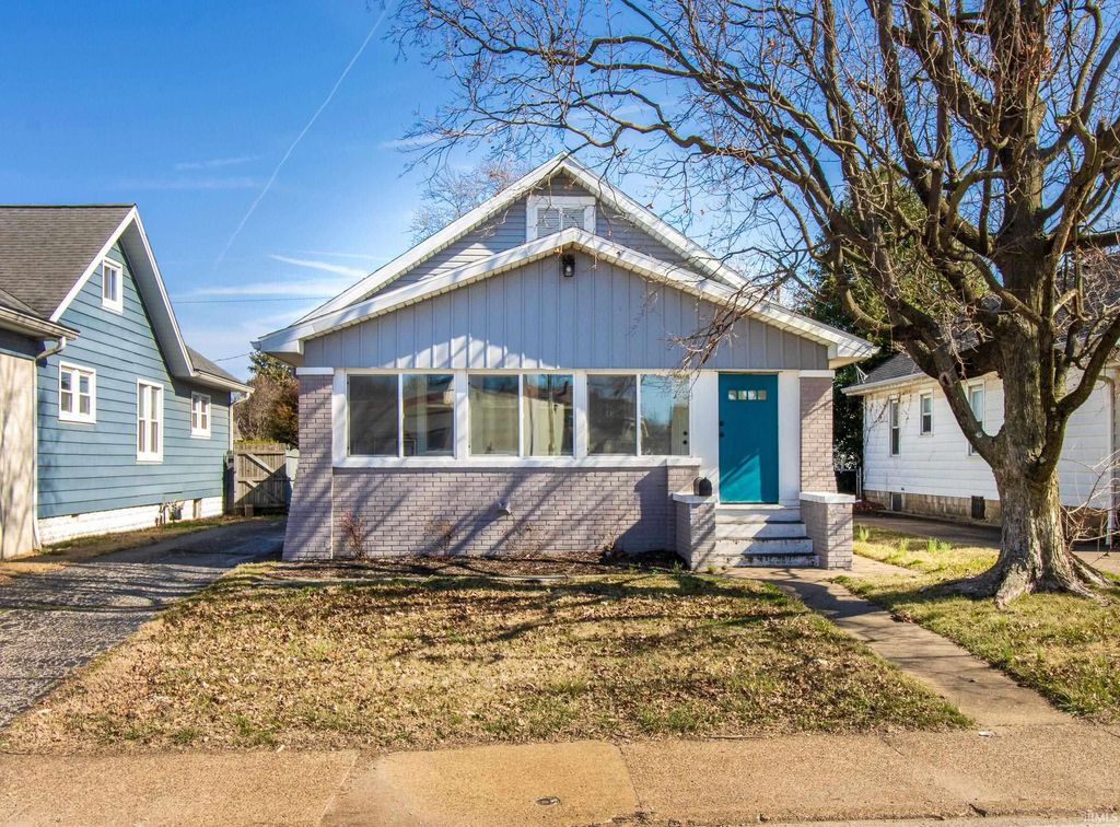 2013 Stringtown Road, Evansville, IN 47711