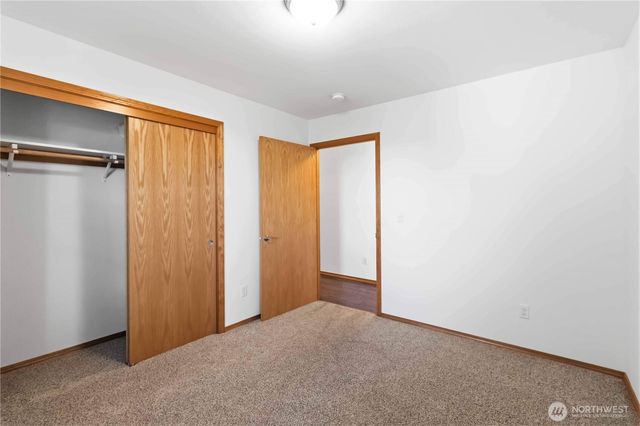 58 Alger Creek Heights Road, Cathlamet, WA 98612