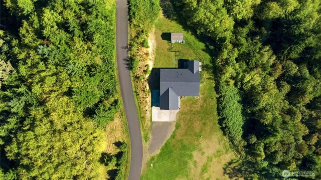 58 Alger Creek Heights Road, Cathlamet, WA 98612
