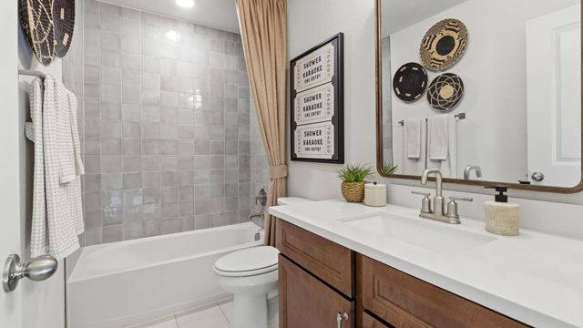 304 Hazy View RD, San Marcos, TX 78666