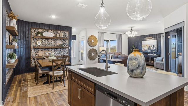 304 Hazy View RD, San Marcos, TX 78666