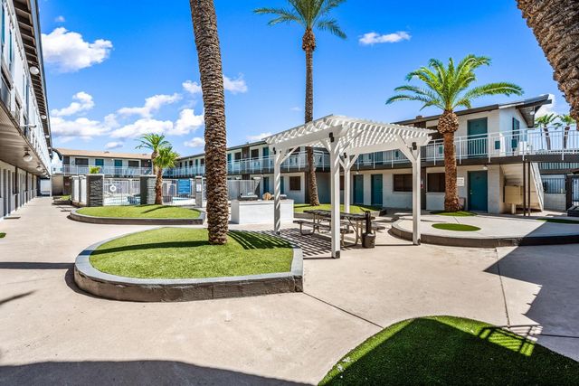 3025 N 32nd Street Apt 34, Phoenix, AZ 85018
