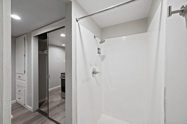 3025 N 32nd Street Apt 34, Phoenix, AZ 85018
