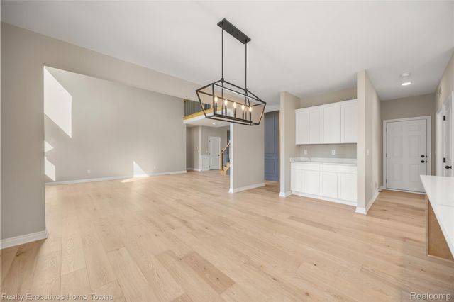 35962 Cascade Drive, New Baltimore, MI 48047