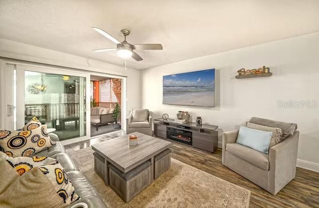 17035 GULF BOULEVARD 216, St Petersburg, FL 33708