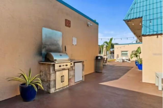 17035 GULF BOULEVARD 216, St Petersburg, FL 33708