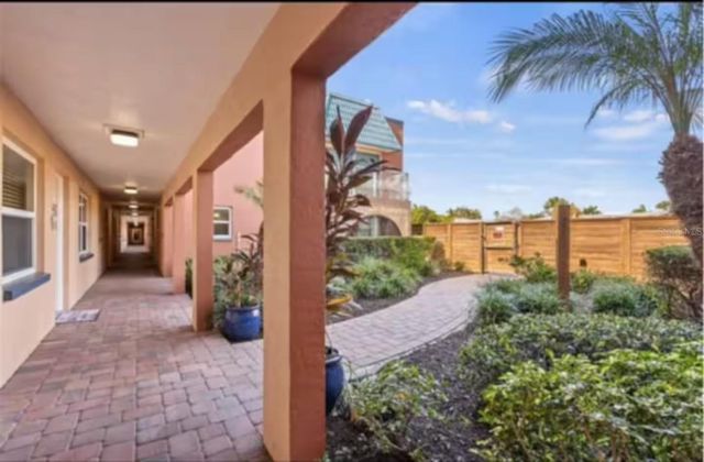 17035 GULF BOULEVARD 216, St Petersburg, FL 33708