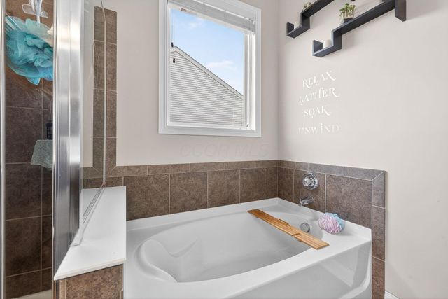 2206 Derby Drive, Marysville, OH 43040