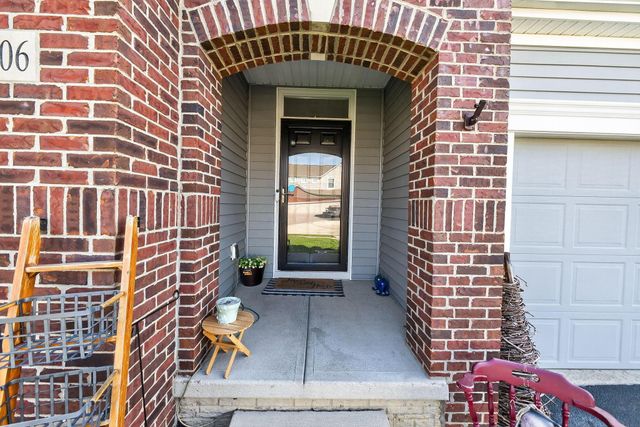 2206 Derby Drive, Marysville, OH 43040