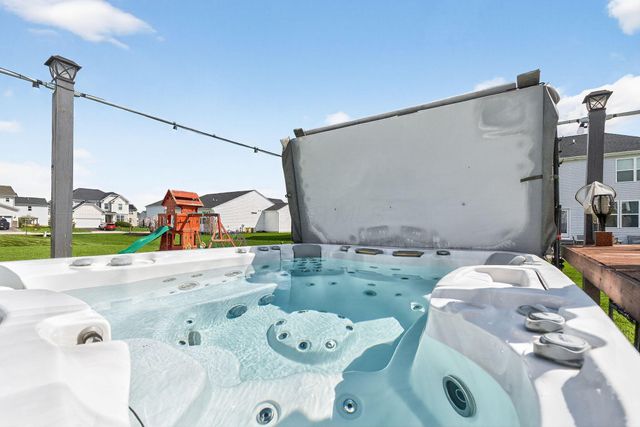 2206 Derby Drive, Marysville, OH 43040