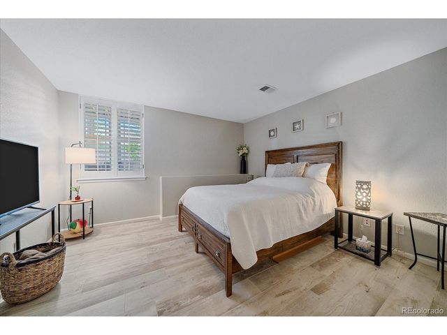 9497 Southern Hills Cir 26-B, Lone Tree, CO 80124
