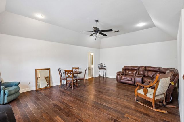 9721 Sam Bass Trail, Fort Worth, TX 76244