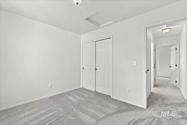 5782 S Staaten Ave, Boise, ID 83709