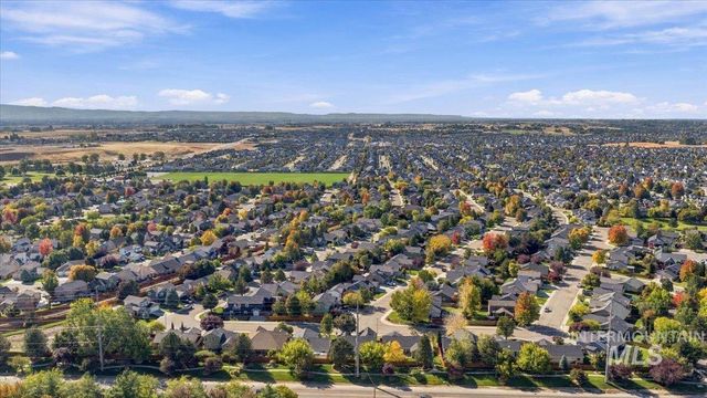 5782 S Staaten Ave, Boise, ID 83709