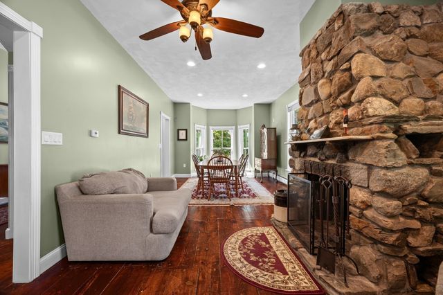 181 Main, Kingston, NH 03848