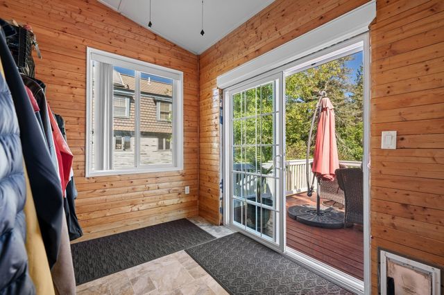 181 Main, Kingston, NH 03848