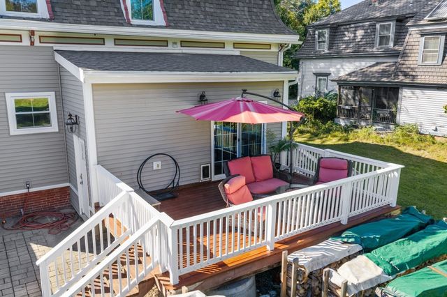 181 Main, Kingston, NH 03848