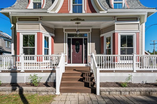 181 Main, Kingston, NH 03848