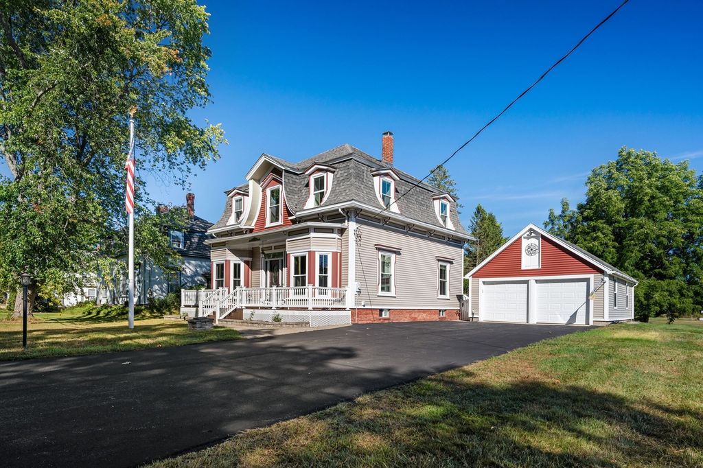 181 Main, Kingston, NH 03848