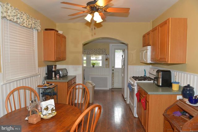 328 W FIFTH ST, Lansdale, PA 19446
