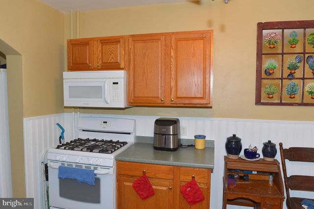328 W FIFTH ST, Lansdale, PA 19446