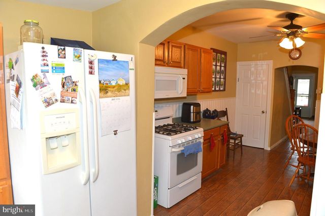 328 W FIFTH ST, Lansdale, PA 19446