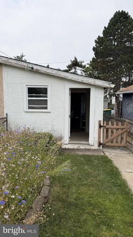 328 W FIFTH ST, Lansdale, PA 19446
