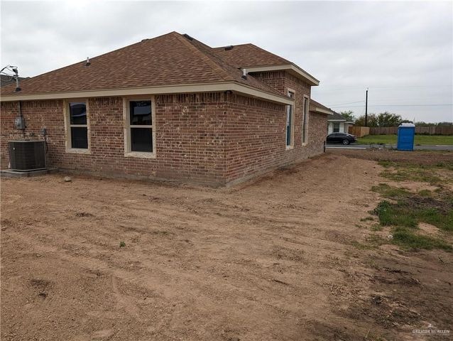 6510 N La Villita Street, Edinburg, TX 78542