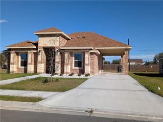 6510 N La Villita Street, Edinburg, TX 78542