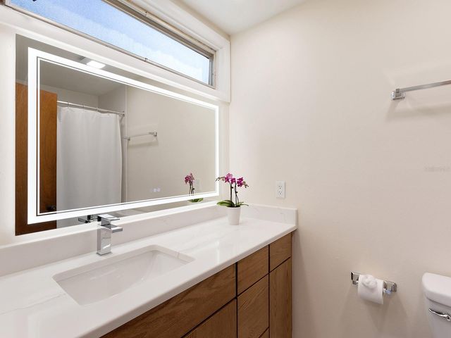 5669 AMERICA DRIVE, Sarasota, FL 34231