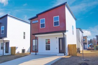 1081 Indiana Avenue, Bentonville, AR 72713