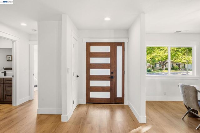 1743 Willow Creek Ct, San Jose, CA 95124