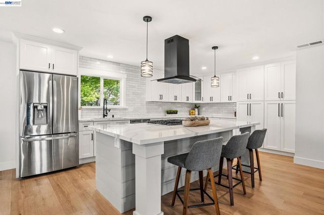 1743 Willow Creek Ct, San Jose, CA 95124