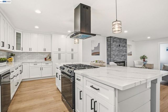 1743 Willow Creek Ct, San Jose, CA 95124