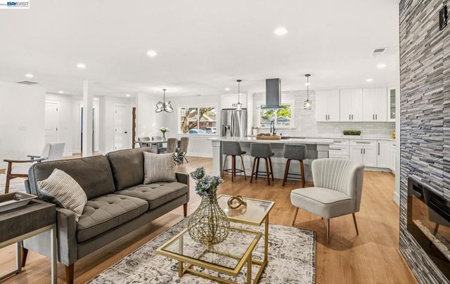 1743 Willow Creek Ct, San Jose, CA 95124