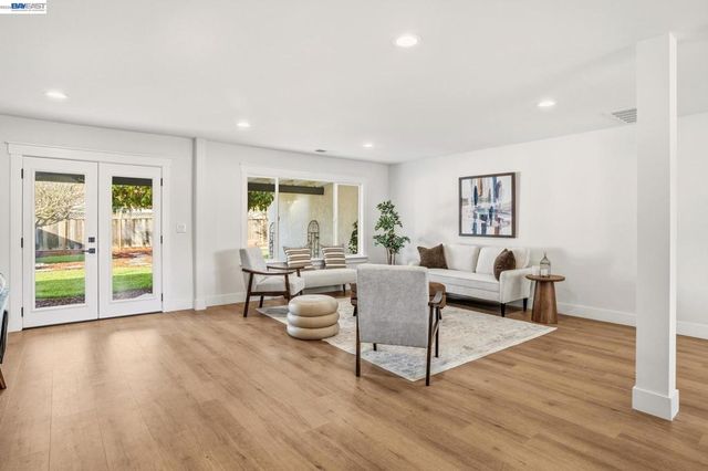 1743 Willow Creek Ct, San Jose, CA 95124