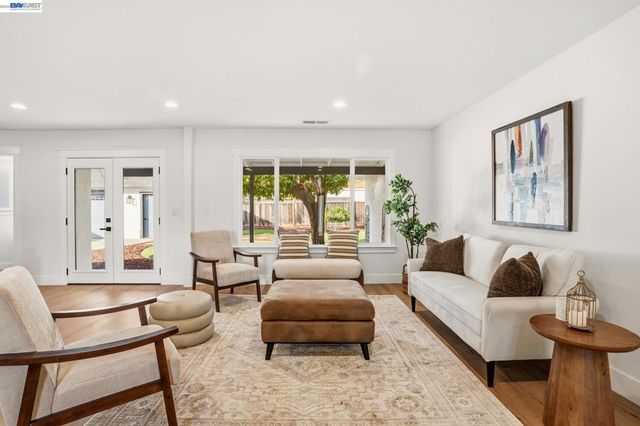 1743 Willow Creek Ct, San Jose, CA 95124