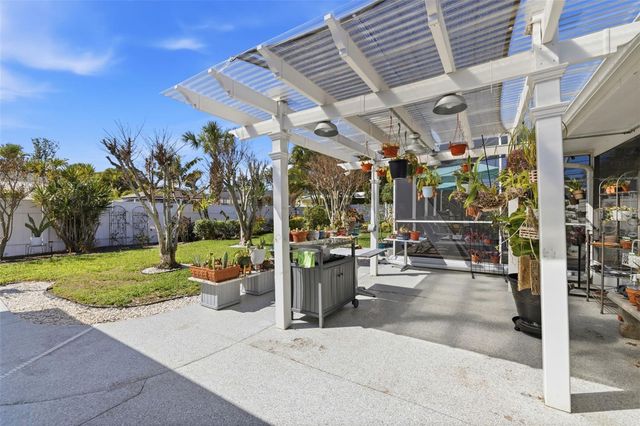 4029 38TH WAY S, St Petersburg, FL 33711