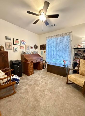 1044 W Orange Street, Hanford, CA 93230