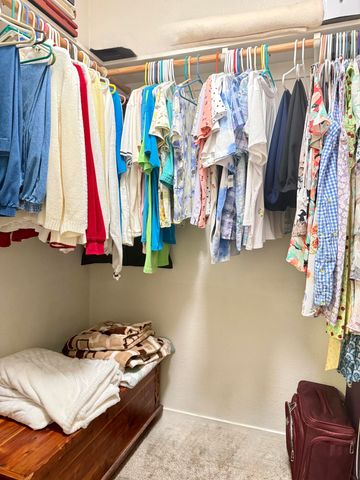 1044 W Orange Street, Hanford, CA 93230