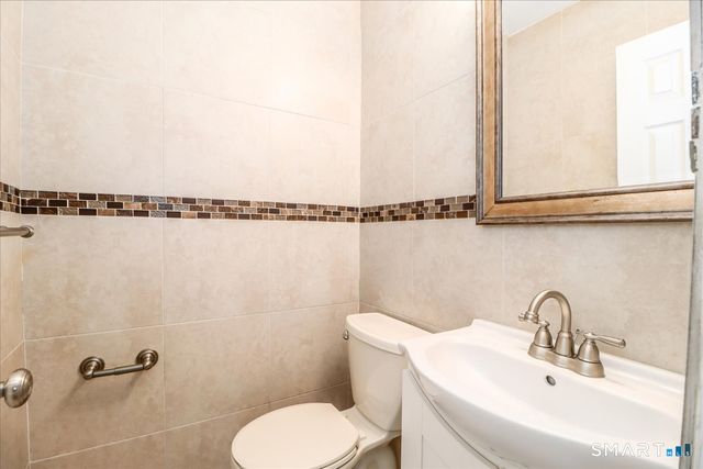 268 Congress Avenue APT 18, Waterbury, CT 06708