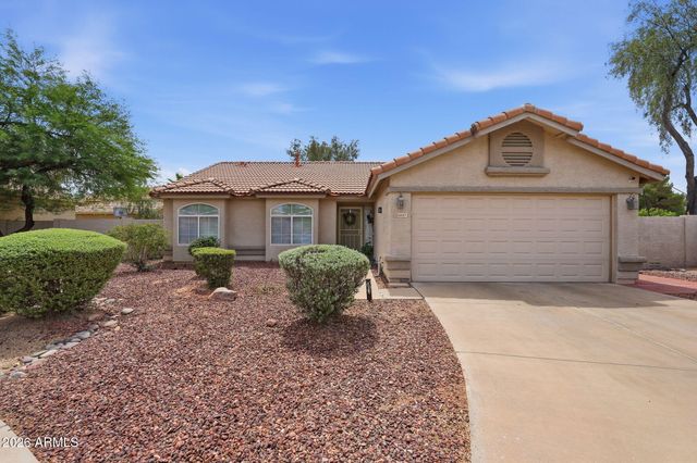 6647 W TONOPAH Drive, Glendale, AZ 85308