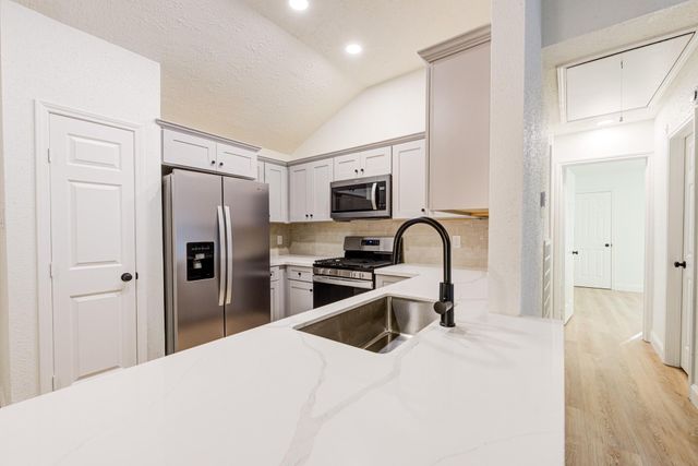 1739 Brickarbor Drive, Katy, TX 77449