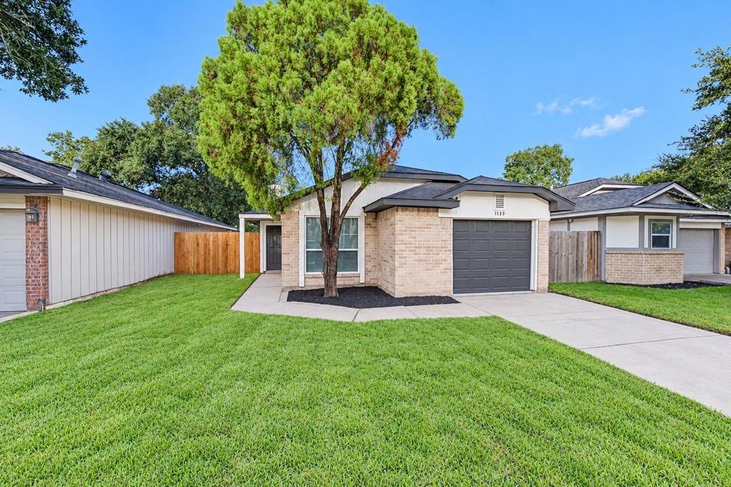 1739 Brickarbor Drive, Katy, TX 77449