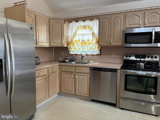 329 KILMER TRL, Albrightsville, PA 18210