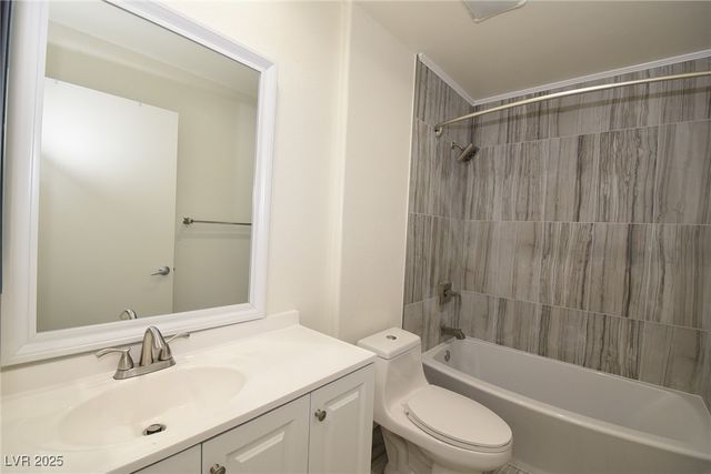 8410 Eldora Avenue 2009, Las Vegas, NV 89117