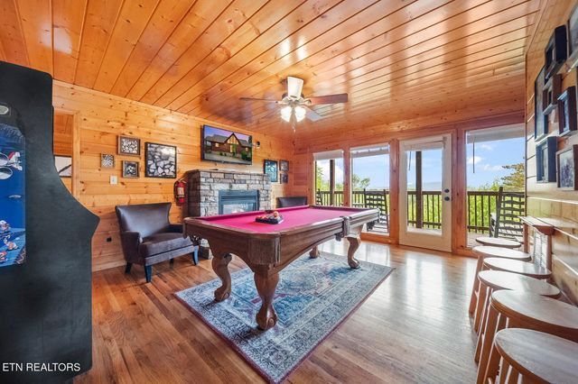 1644 Pinewood Way, Sevierville, TN 37862