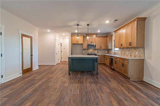 386 Mulberry Circle, Jasper, GA 30143